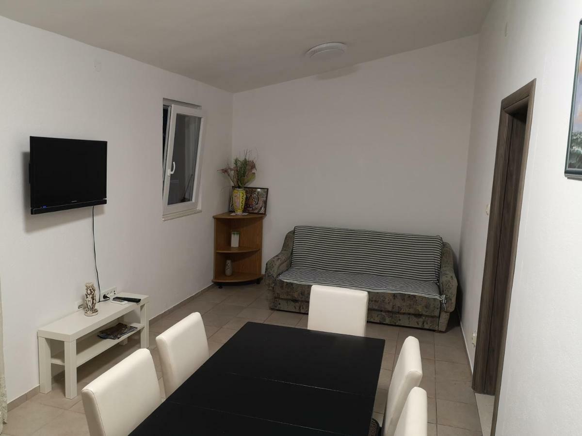 Apartment Joke Ražanj Dış mekan fotoğraf